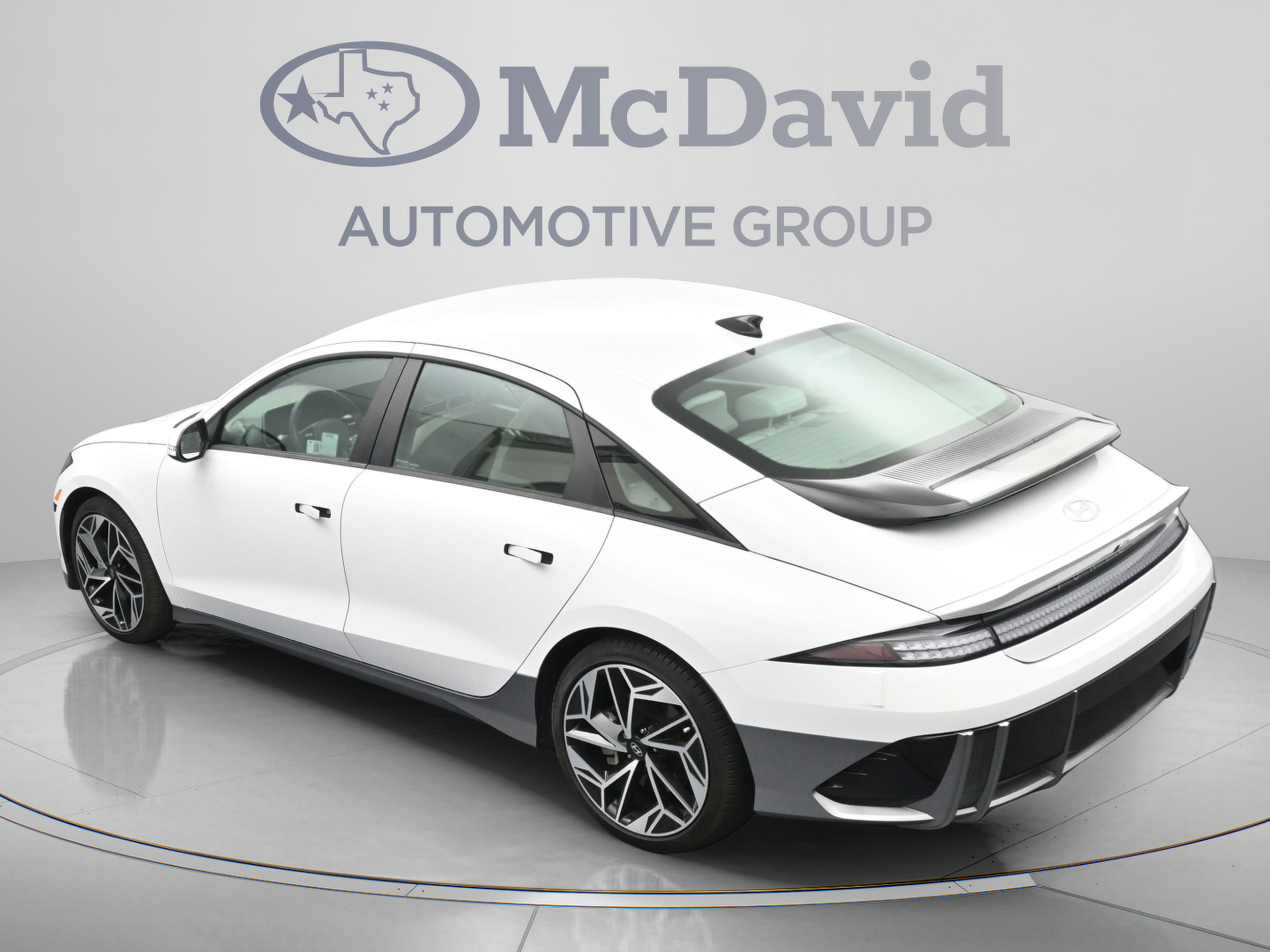 Used 2024 Hyundai Ioniq 6 SEL RWD image 36
