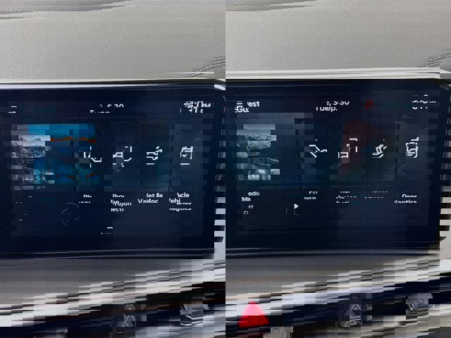 New 2026 Kia Sorento S image 14