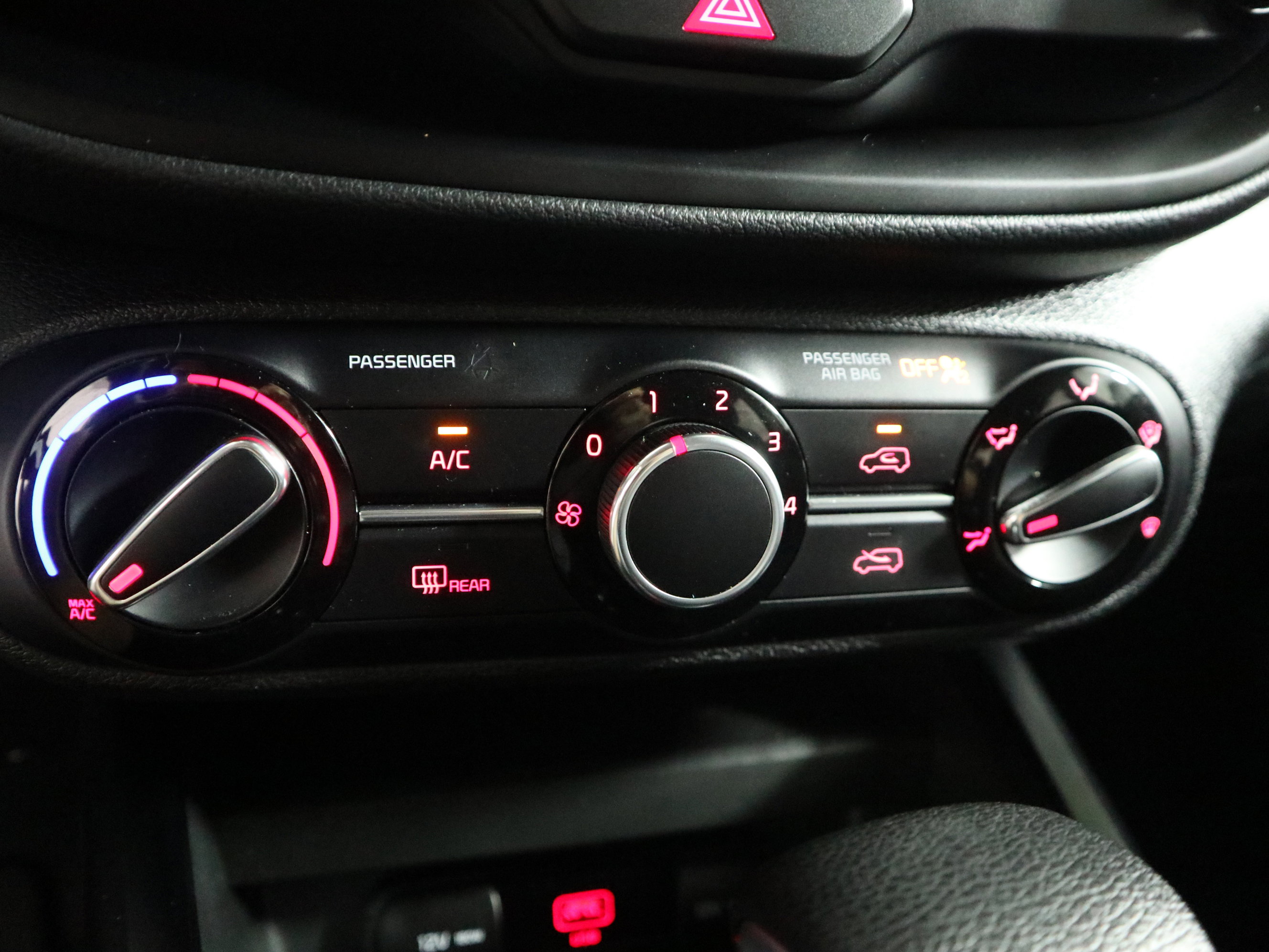 Used 2020 Kia Soul S image 32