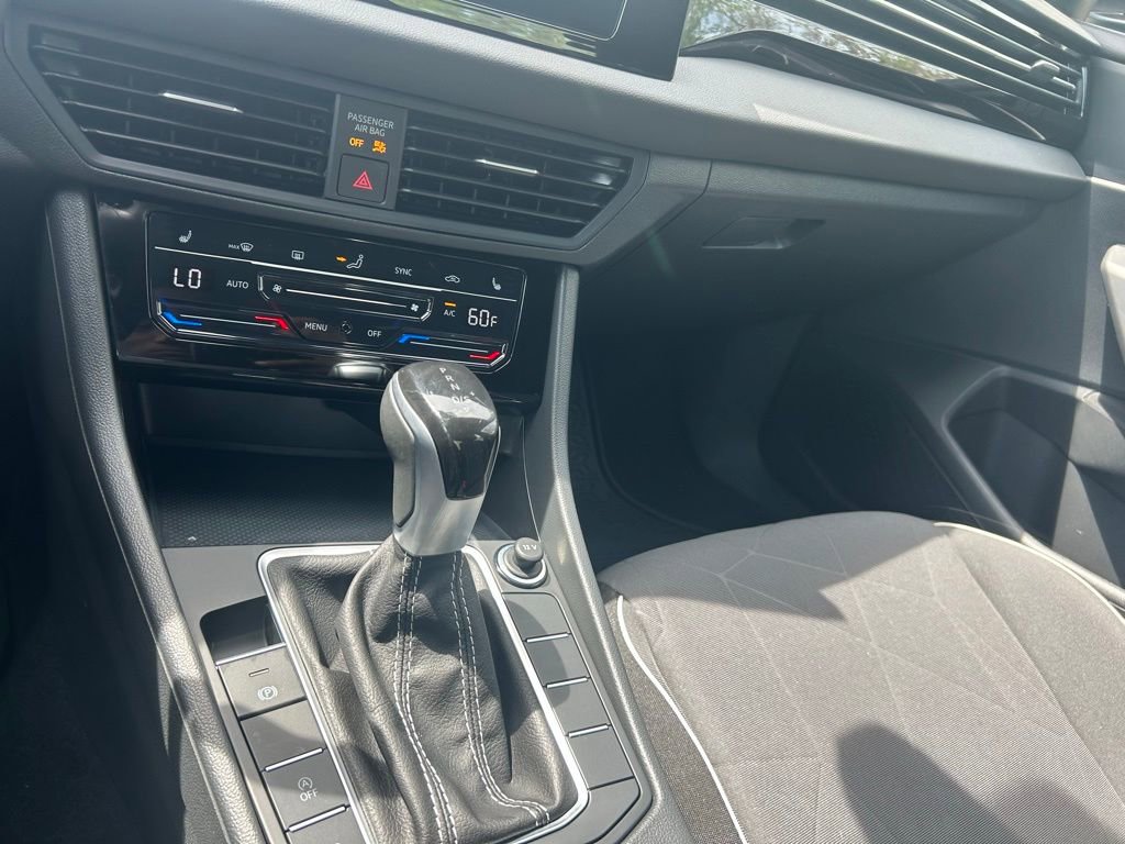 Used 2025 Volkswagen Jetta Sport image 53