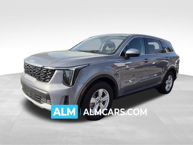 Used 2024 Kia Sorento LX image 1