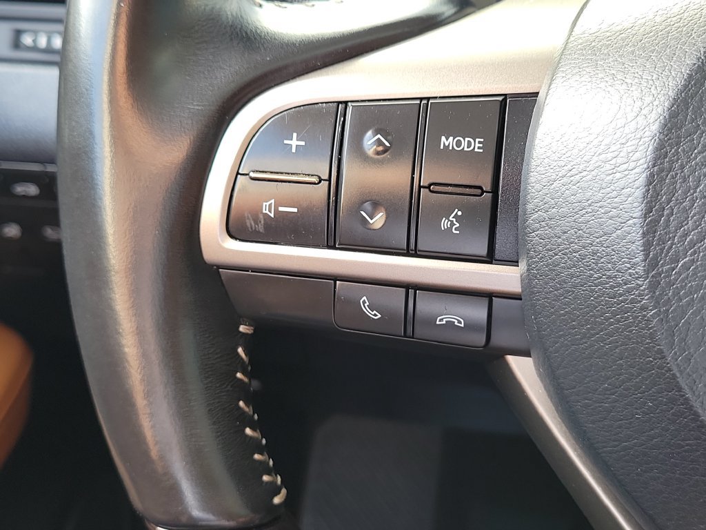 Used 2021 Lexus RX 350L Luxury w/ Accessory Package AWD/4WD image 9