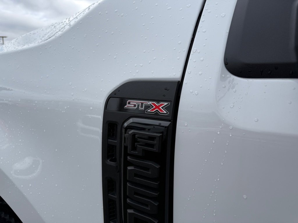 Used 2024 Ford F250 XL w/ STX Appearance Package image 9