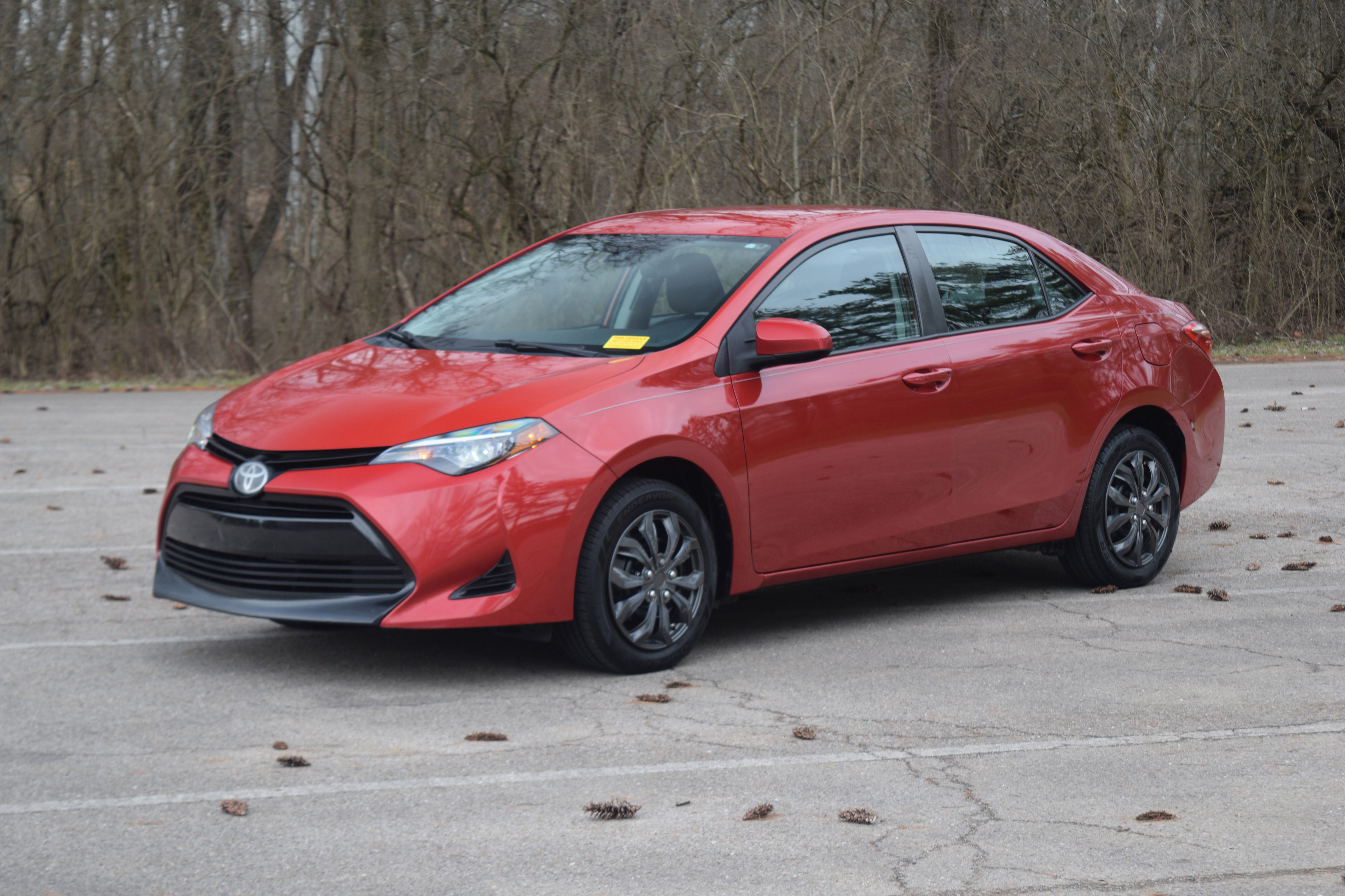 Used 2018 Toyota Corolla LE image 20