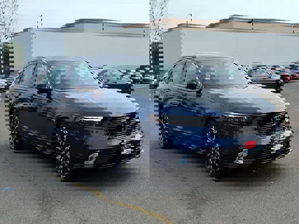 New 2026 Honda Accord Touring image 3