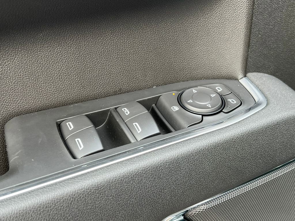 New 2026 GMC Sierra 1500 Elevation image 19