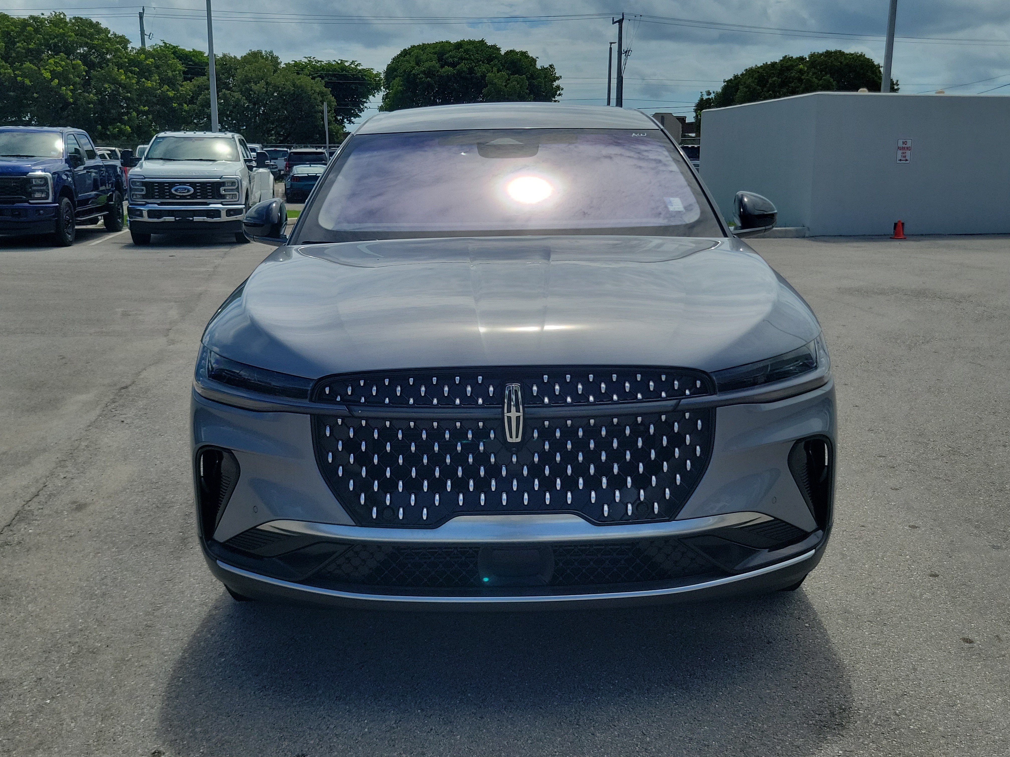 Used 2024 Lincoln Nautilus Premier AWD/4WD video 2