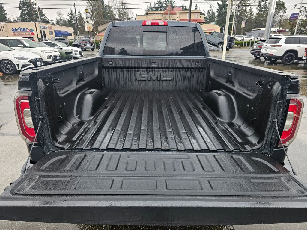 Used 2018 GMC Sierra 1500 SLT image 13