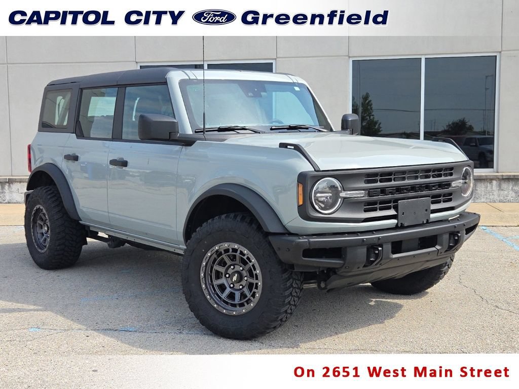 Used 2022 Ford Bronco 4-Door AWD/4WD image 1