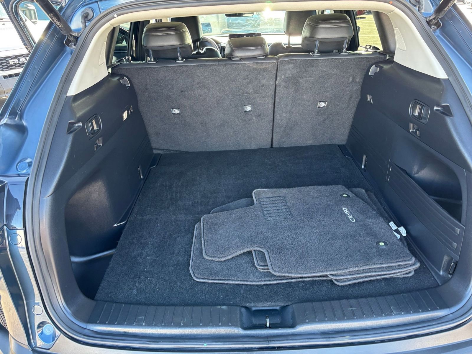 Used 2025 MAZDA CX-50 2.5 Hybrid w/ Premium Plus Pkg image 34