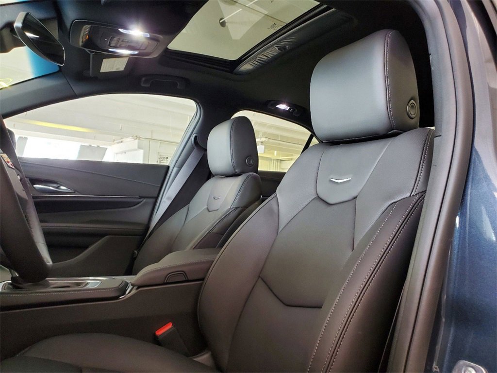New 2025 Cadillac CT4 Premium Luxury image 15