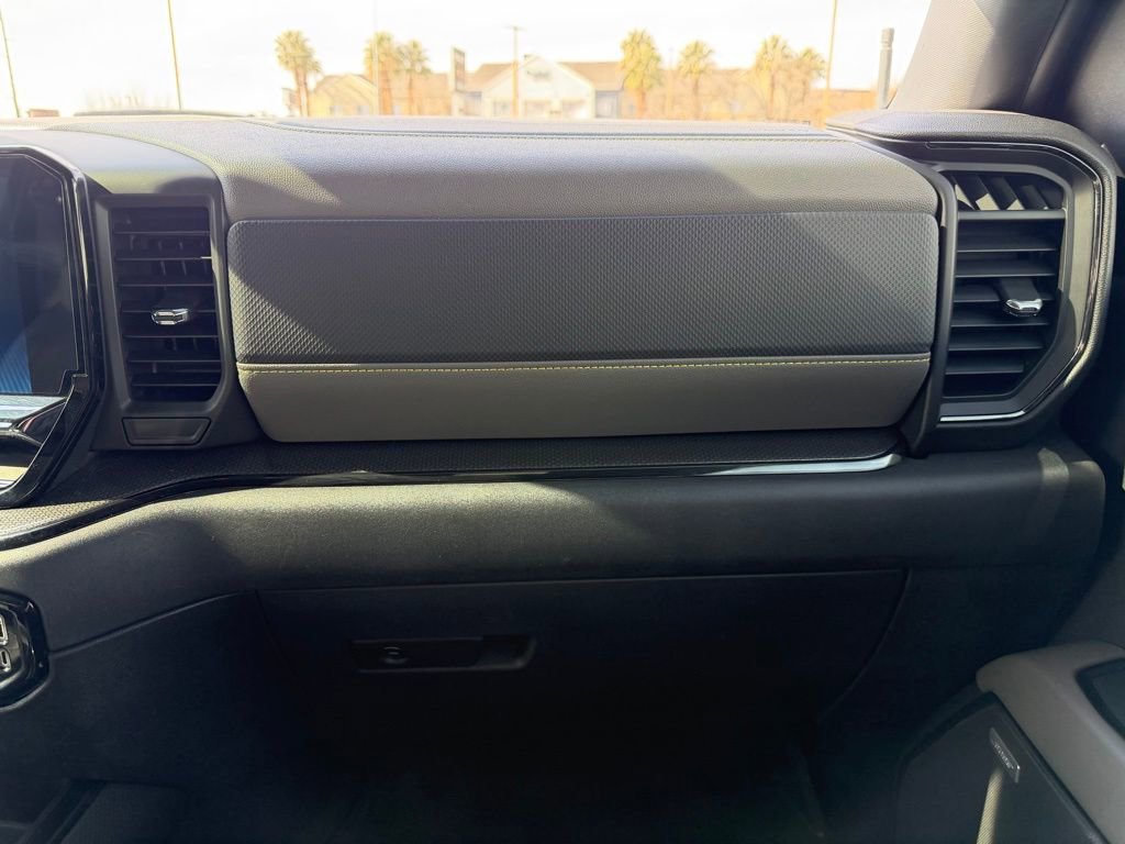 Used 2023 Chevrolet Silverado 1500 ZR2 w/ Technology Package image 28