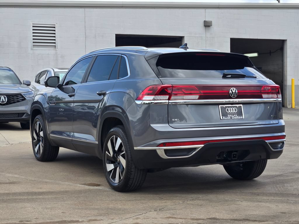 Used 2024 Volkswagen Atlas Cross Sport SEL AWD/4WD image 11