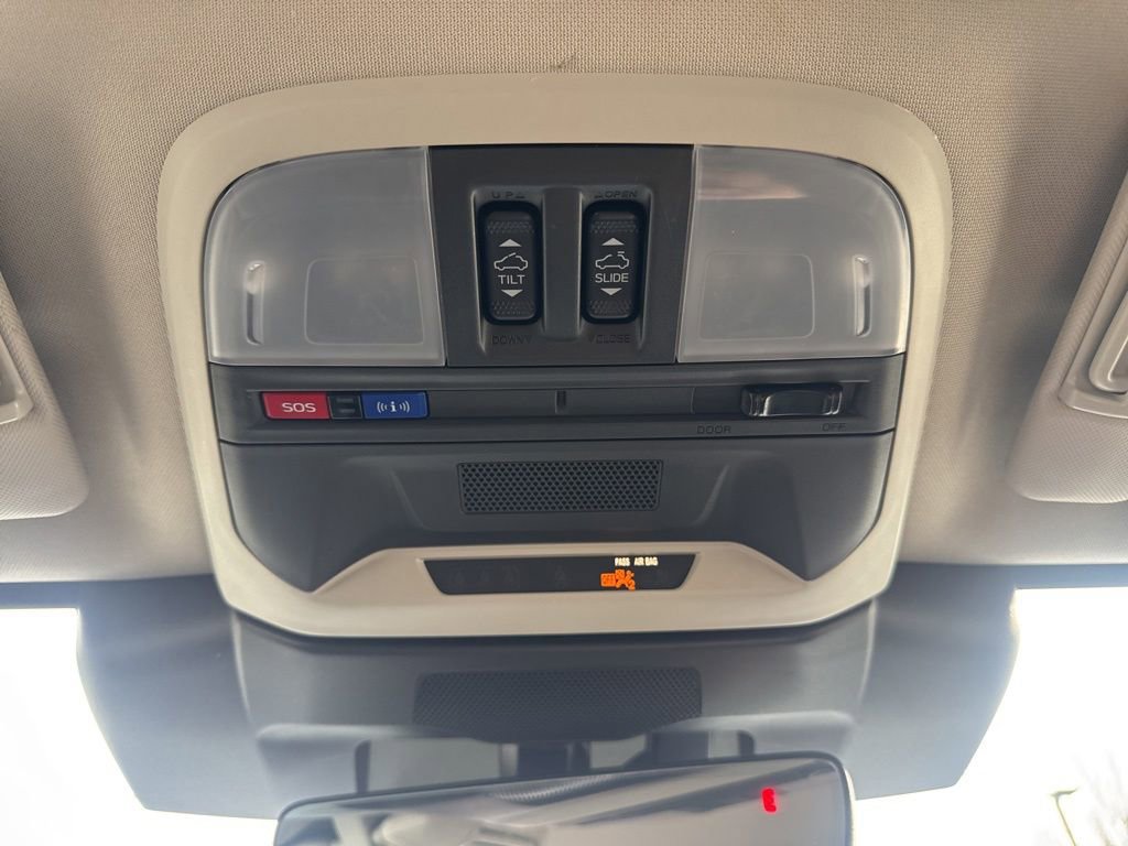 Certified 2025 Subaru Crosstrek 2.0i Premium image 24