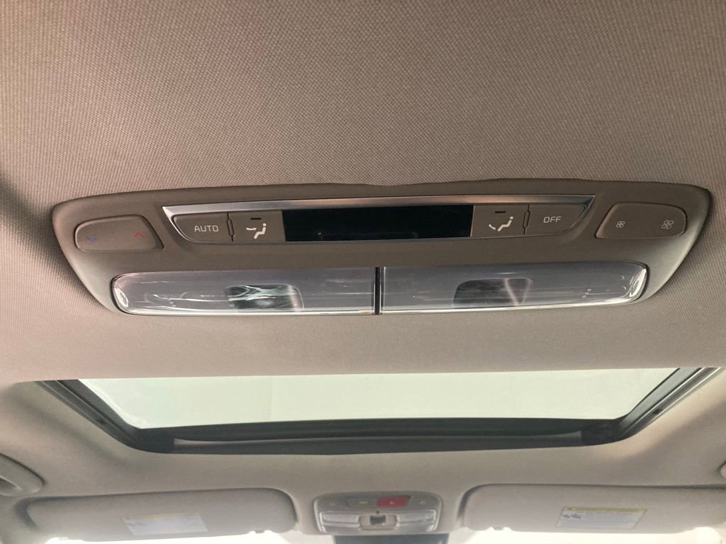Certified 2025 Kia Telluride S AWD/4WD image 15