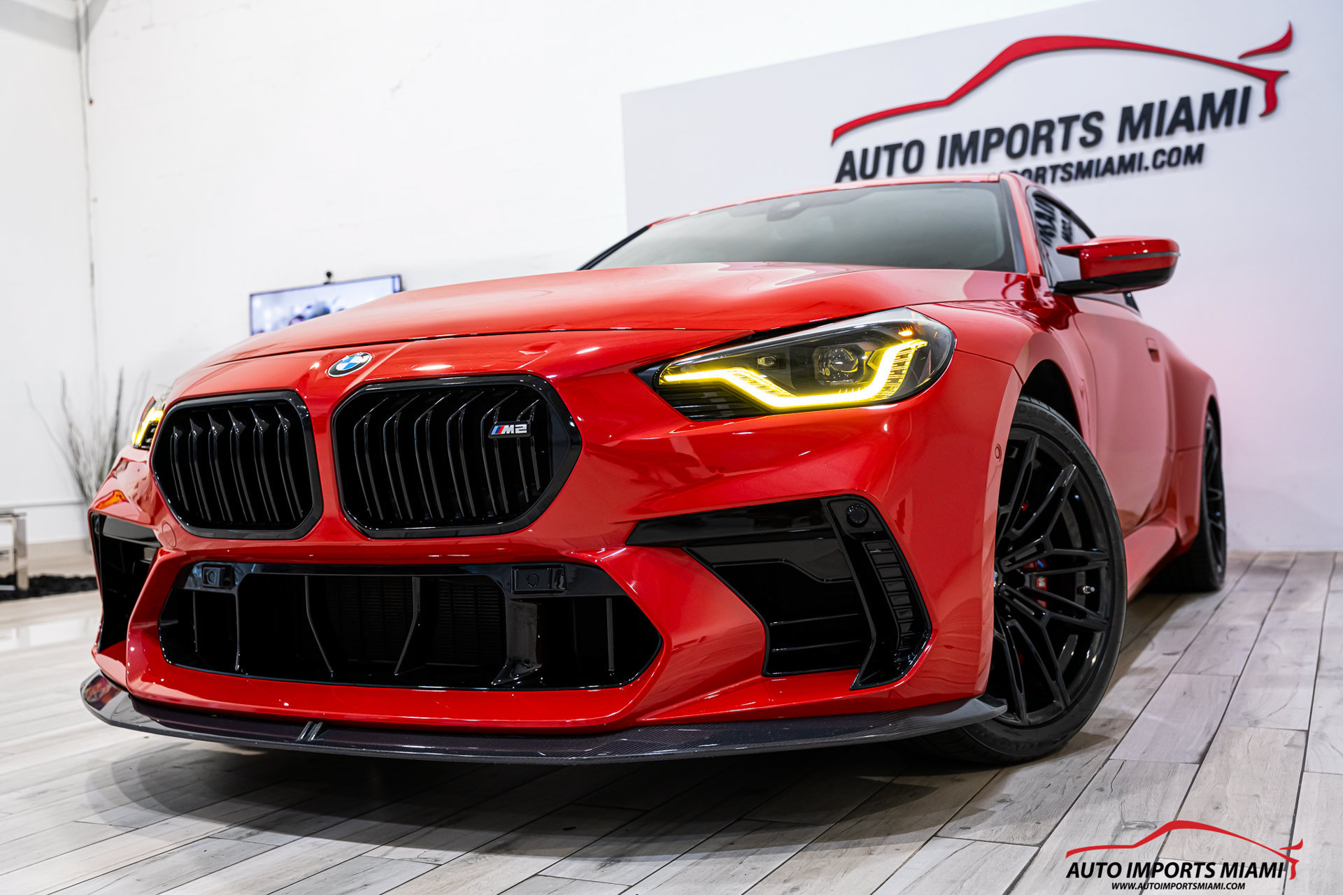 Used 2024 BMW M2 w/ Lighting Package RWD image 2