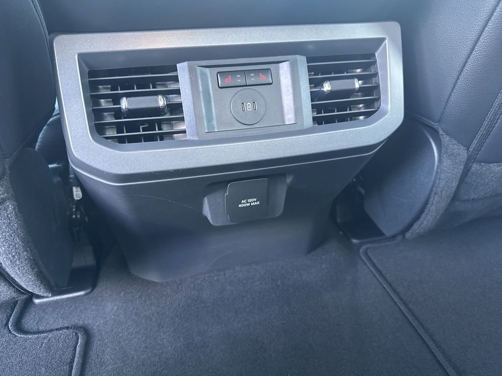 Used 2026 Ford F450 Lariat AWD/4WD image 18