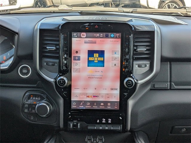 New 2026 RAM 1500 4x4 Crew Cab image 17