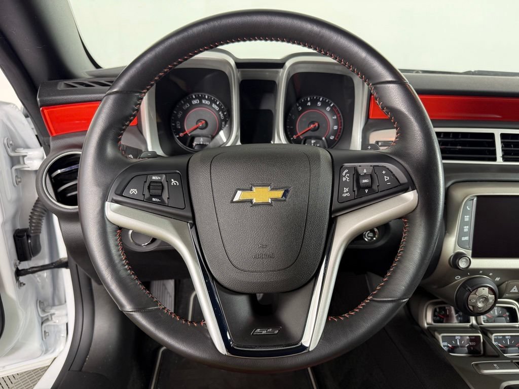Used 2013 Chevrolet Camaro SS RWD image 23
