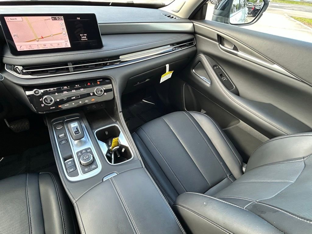 Used 2025 INFINITI QX60 Luxe image 12