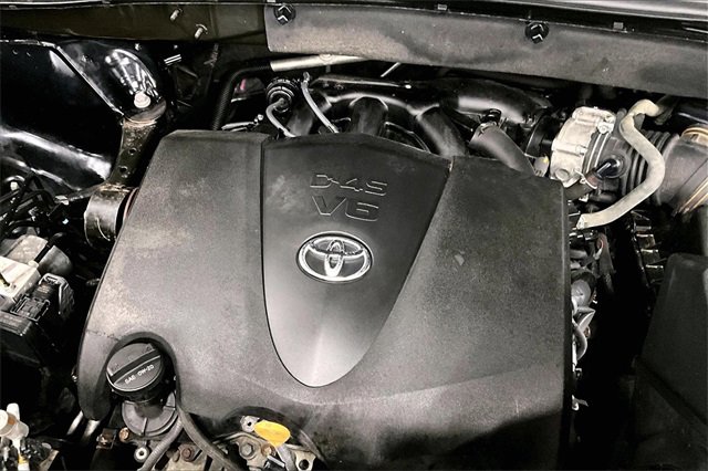 Used 2019 Toyota Highlander XLE image 31