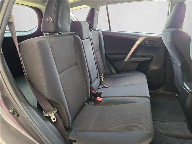 Used 2014 Toyota RAV4 LE FWD image 19