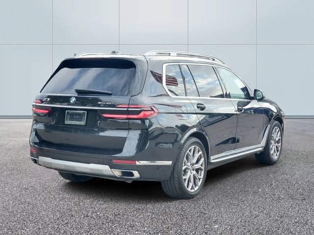 Used 2024 BMW X7 xDrive40i AWD/4WD image 4