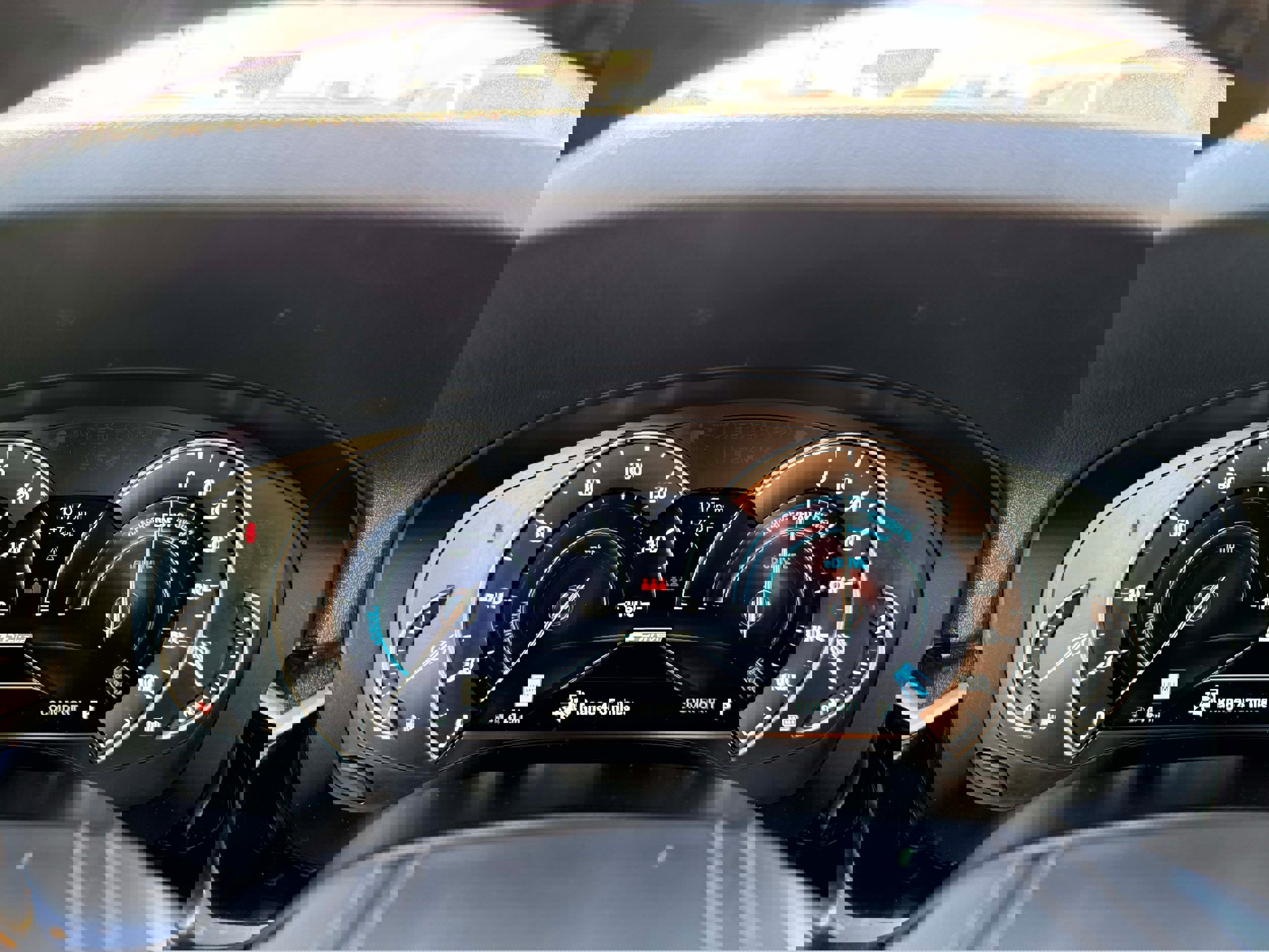 Used 2019 BMW 530e xDrive 530e xDrive iPerformance image 18