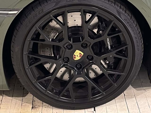 Certified 2022 Porsche 911 Carrera GTS RWD image 12