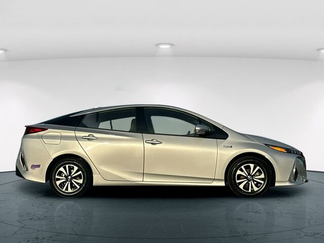 Used 2019 Toyota Prius Prime Premium image 8