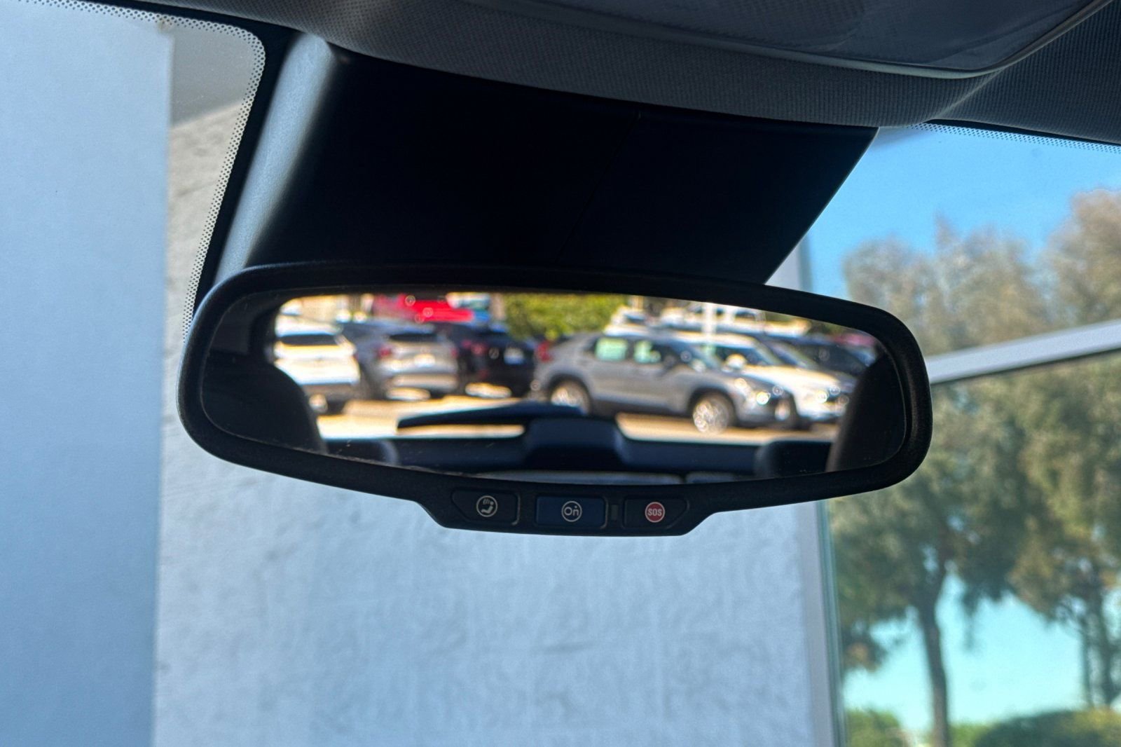 Used 2021 Chevrolet Trax LT w/ Driver Confidence Package image 26