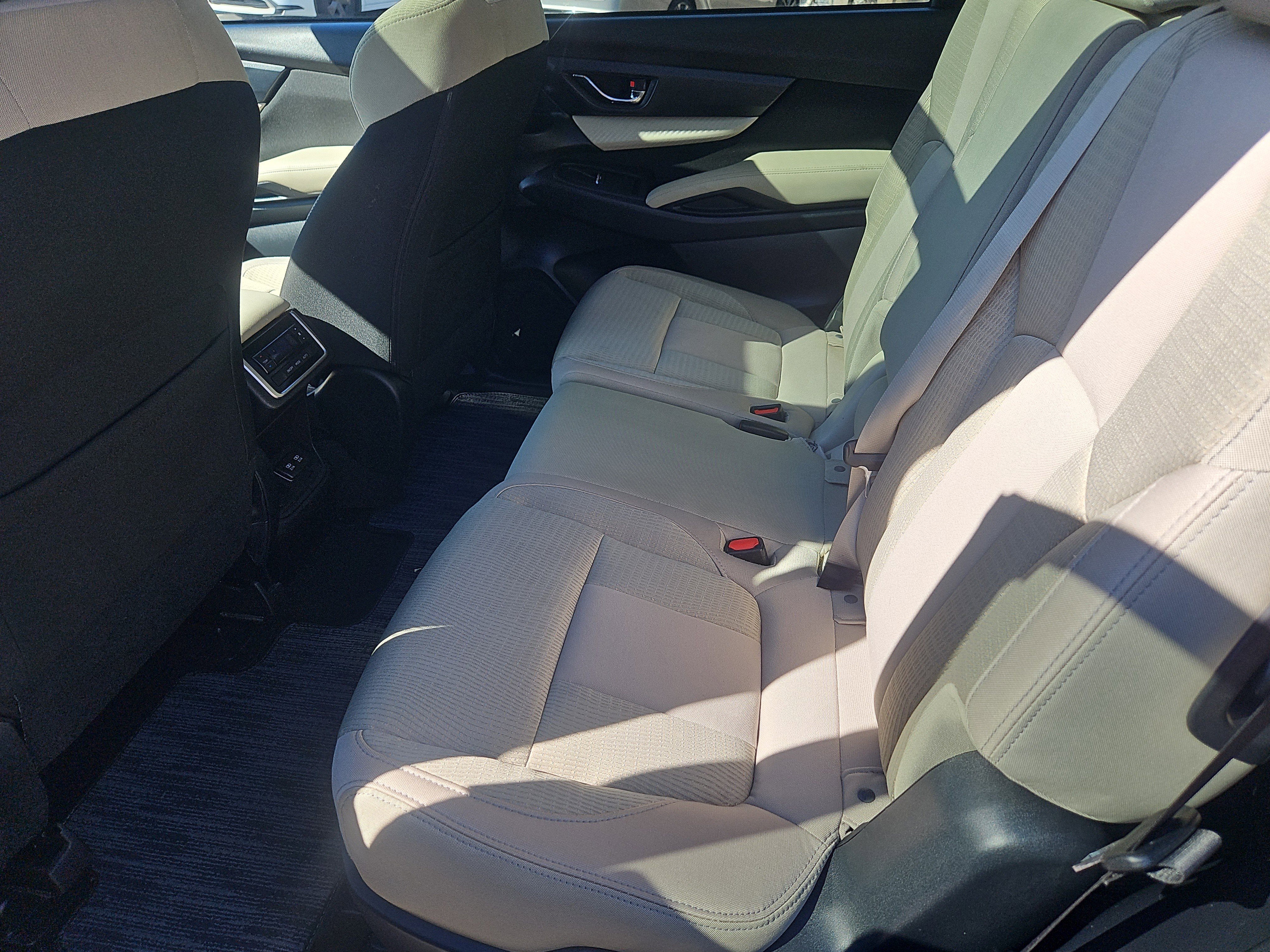 Used 2020 Subaru Ascent Premium w/ Sport Package image 32