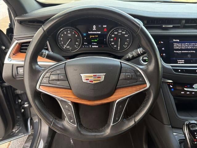 Used 2020 Cadillac XT5 Premium Luxury FWD image 26