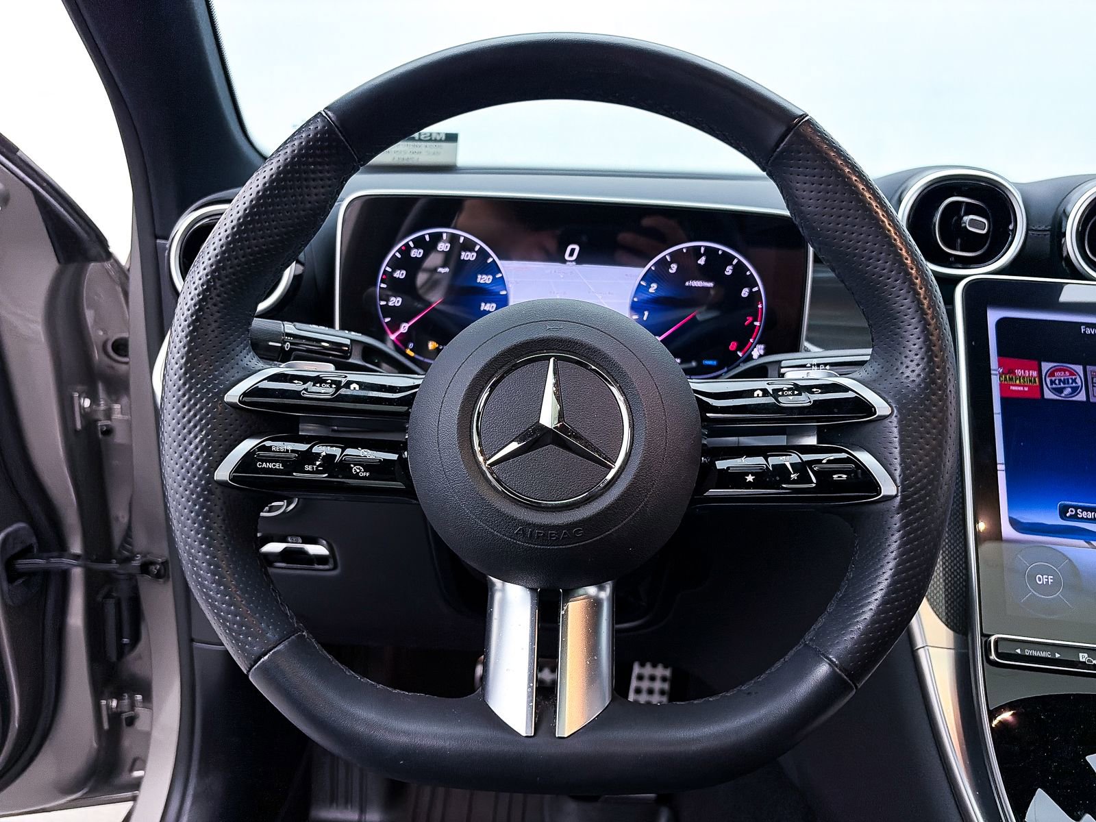 Used 2024 Mercedes-Benz GLC 300 4MATIC w/ AMG Line image 28