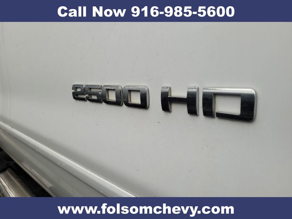 Used 2018 GMC Sierra 2500 SLE w/ HD SLE Preferred Plus Package image 3