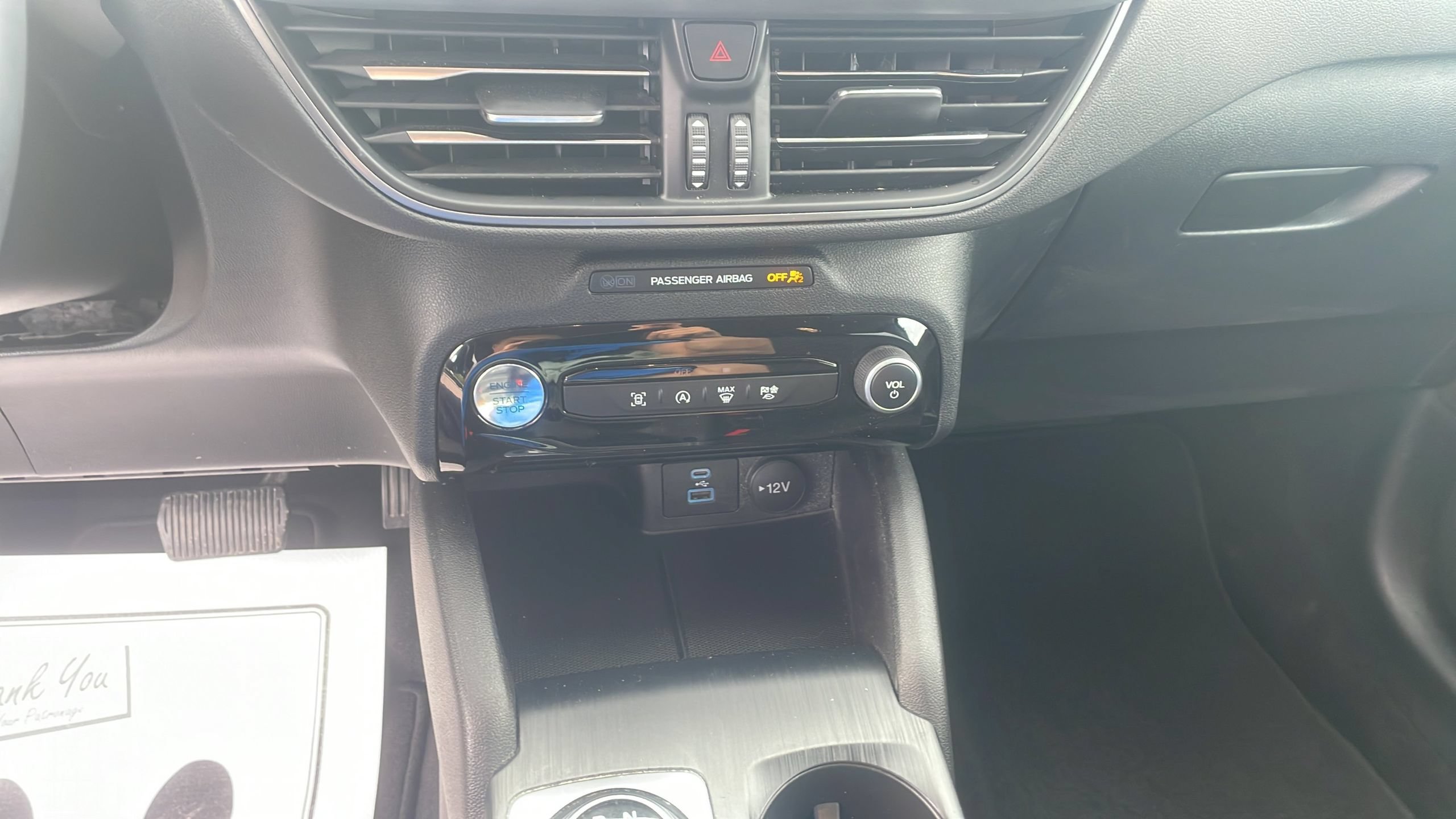 Used 2023 Ford Escape Active w/ Tech Pack #1 AWD/4WD image 19