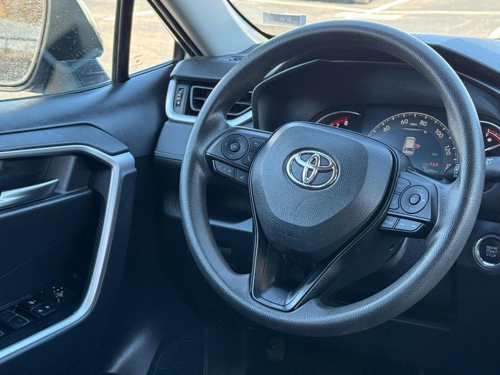 Certified 2023 Toyota RAV4 XLE image 15