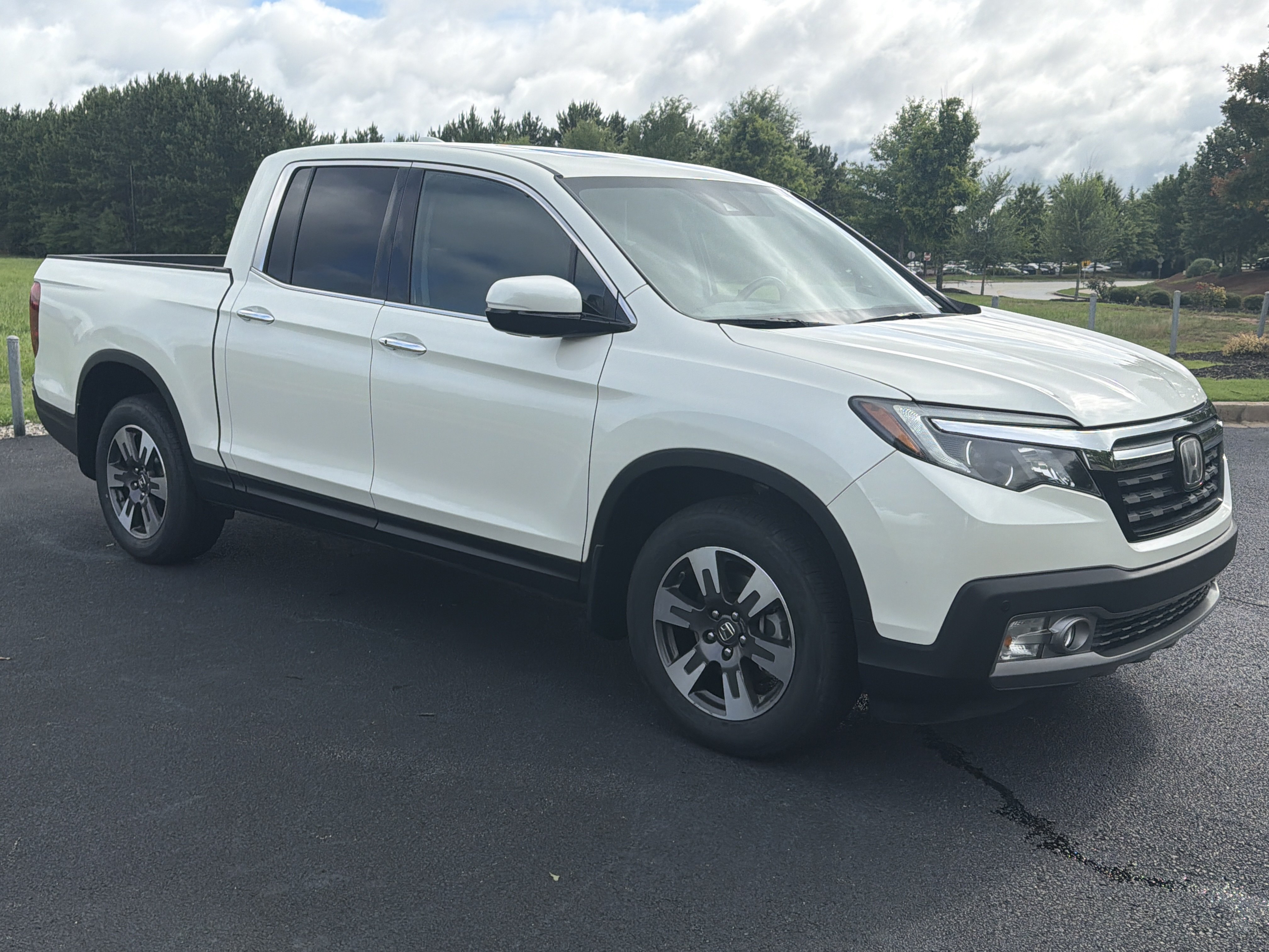 Certified 2017 Honda Ridgeline RTL-E image 2