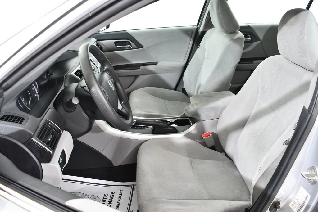 Used 2013 Honda Accord LX image 6
