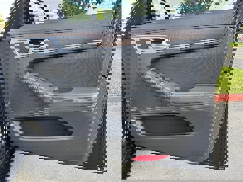 Used 2017 Genesis G80 5.0 Ultimate image 38