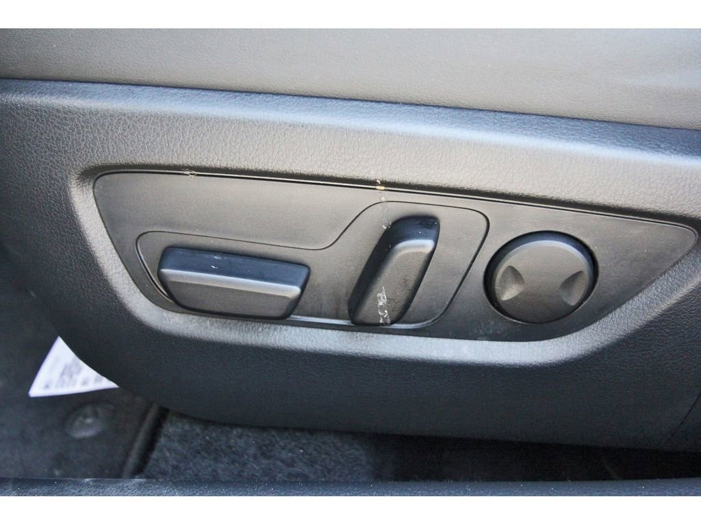 Certified 2025 MAZDA CX-30 AWD 2.5 S w/ Preferred Package image 29