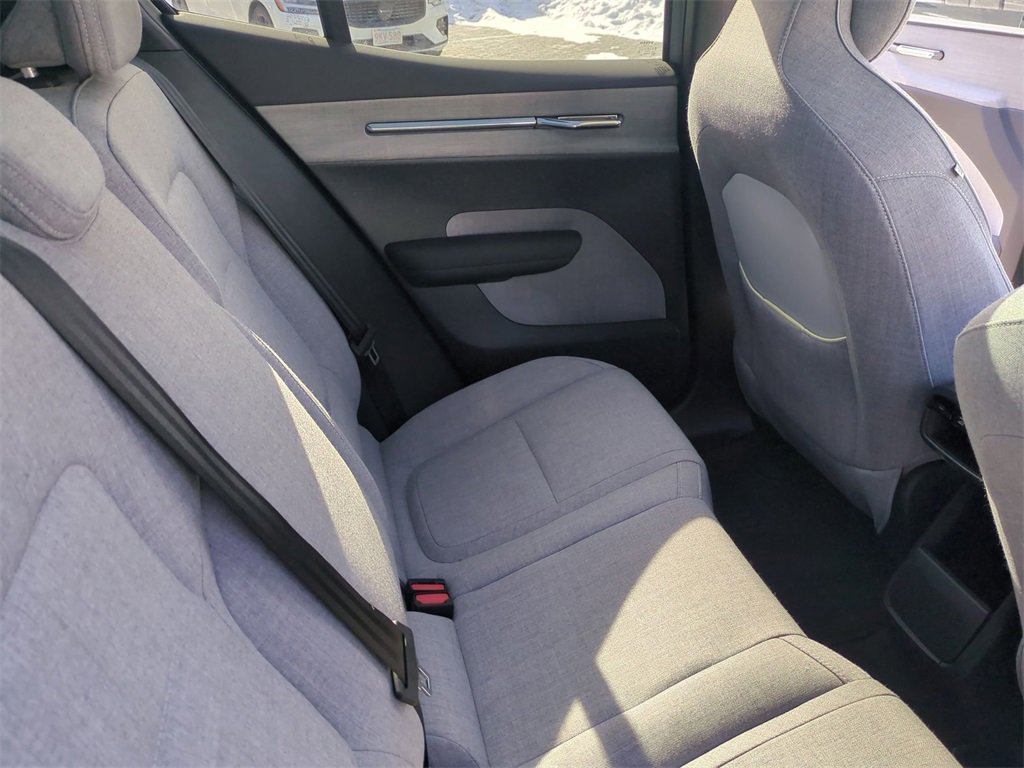 Used 2025 Volvo EX30 Ultra image 31