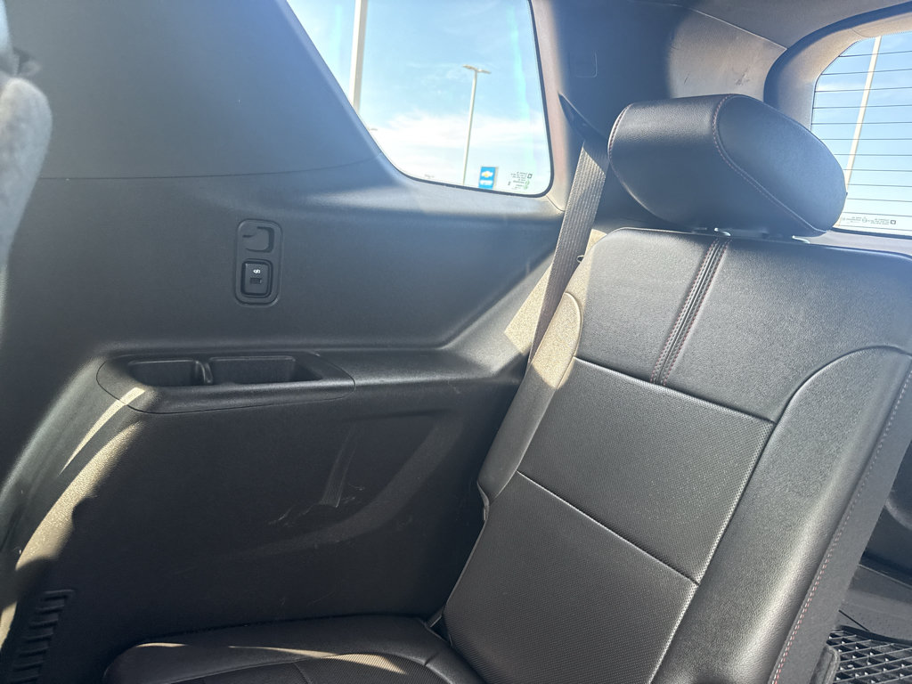 Certified 2022 Chevrolet Traverse RS w/ LPO, Floor Liner Package AWD/4WD image 36