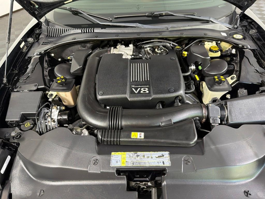 Used 2002 Ford Thunderbird RWD image 5