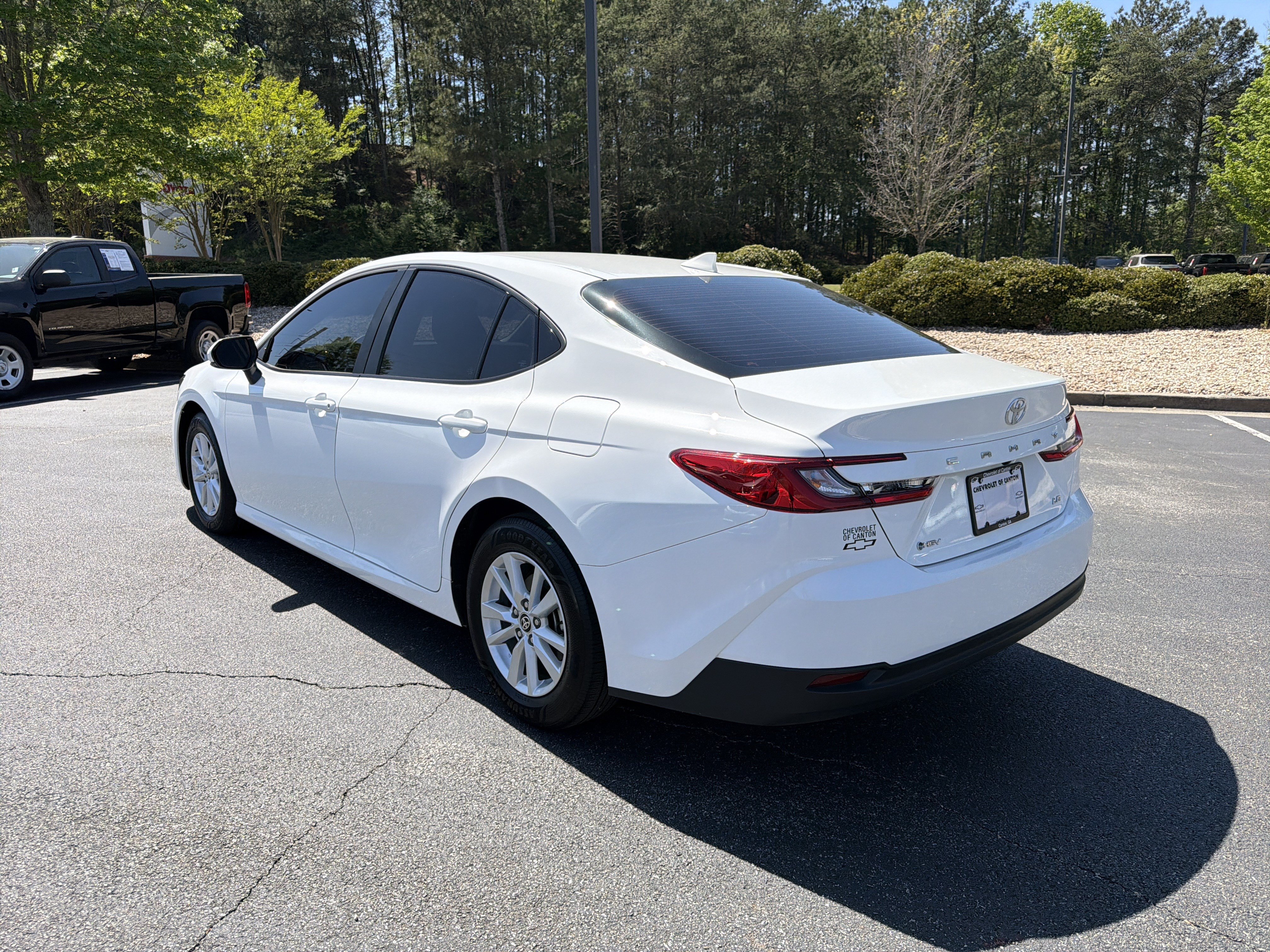 Used 2025 Toyota Camry LE FWD image 7