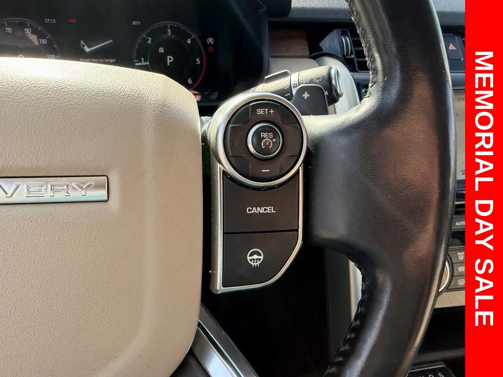 Used 2018 Land Rover Discovery HSE AWD/4WD image 28