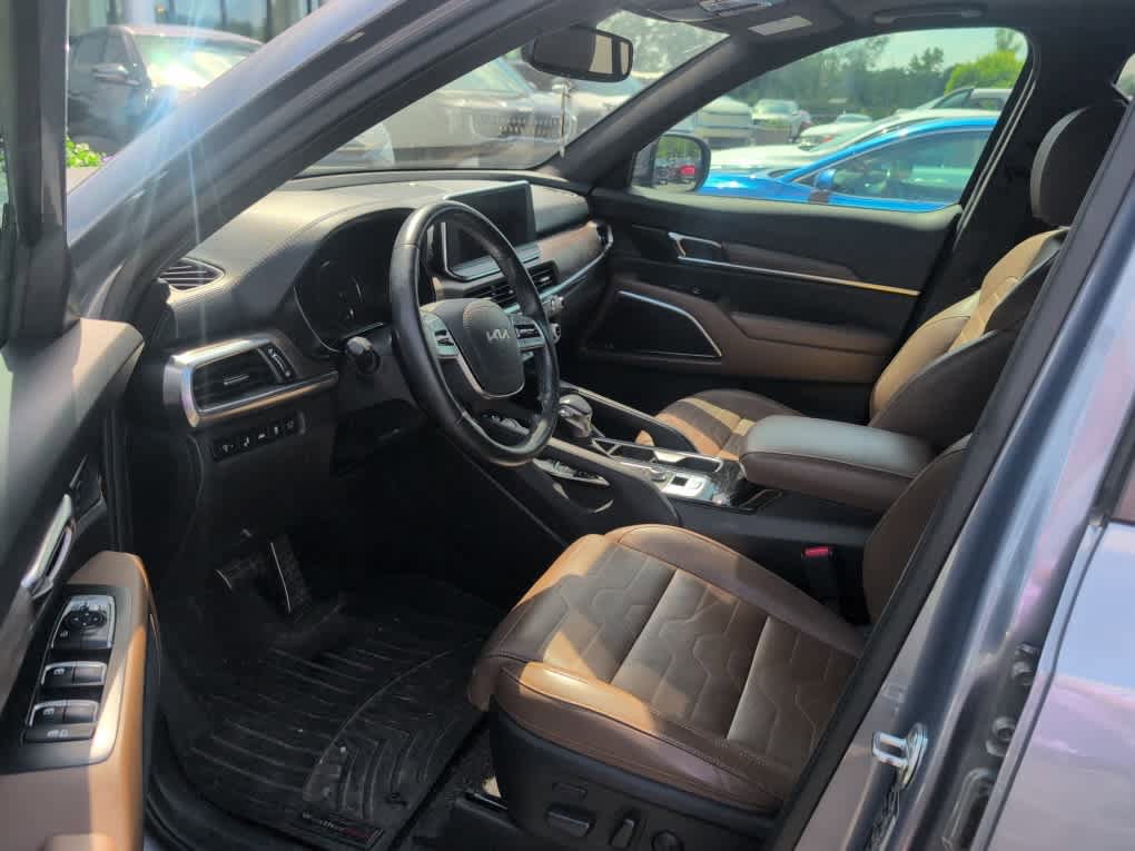 Used 2022 Kia Telluride SX w/ SX Prestige Package AWD/4WD image 10