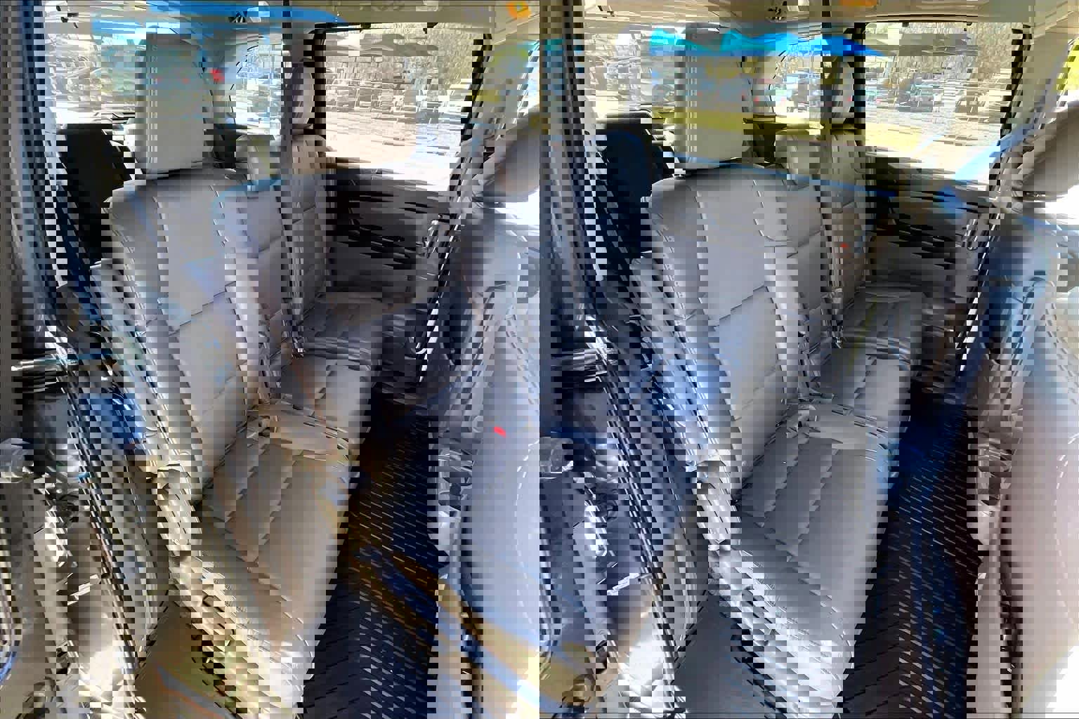 Used 2014 Honda Odyssey Touring Elite image 20