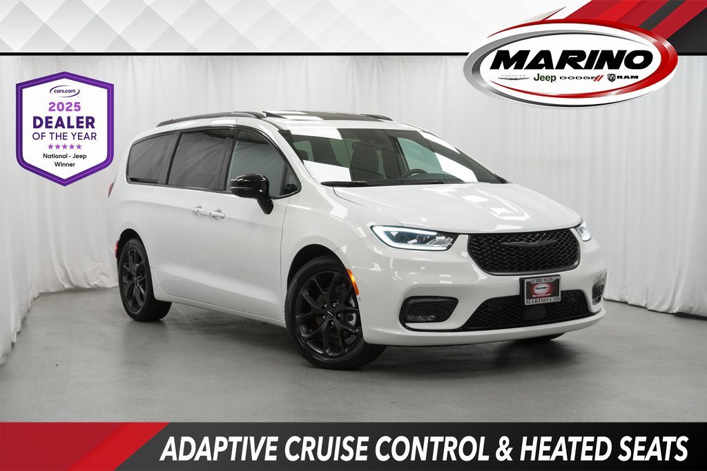 Used 2024 Chrysler Pacifica Touring-L w/ S Appearance Package