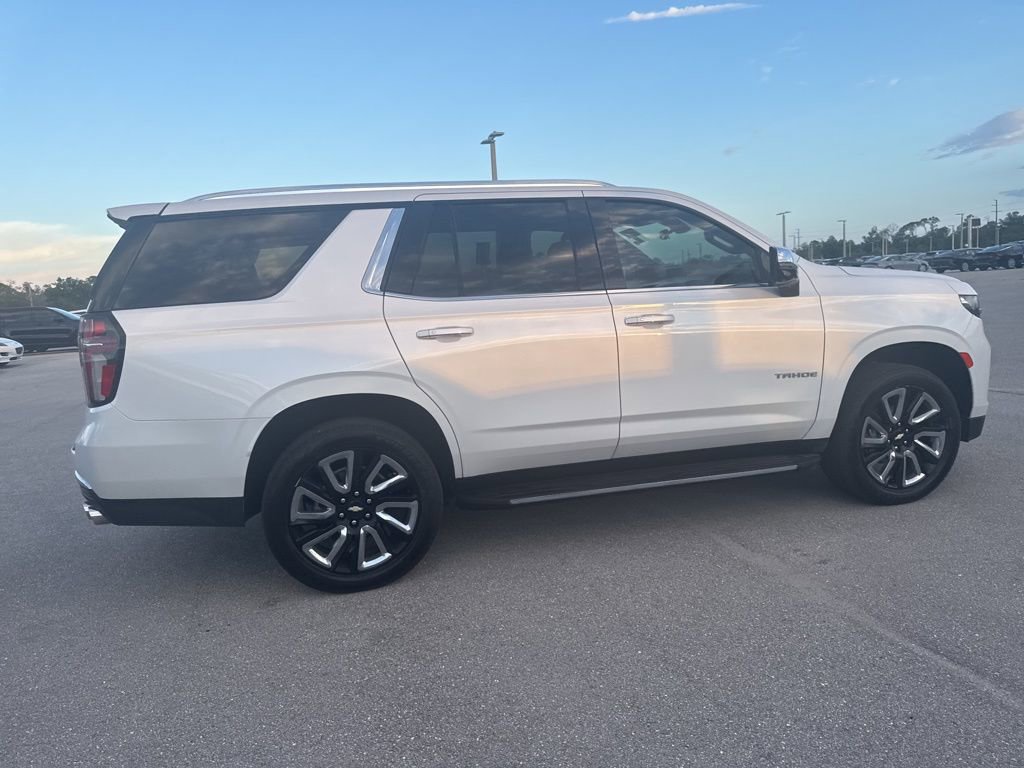 Used 2021 Chevrolet Tahoe Premier w/ Premium Package RWD image 4